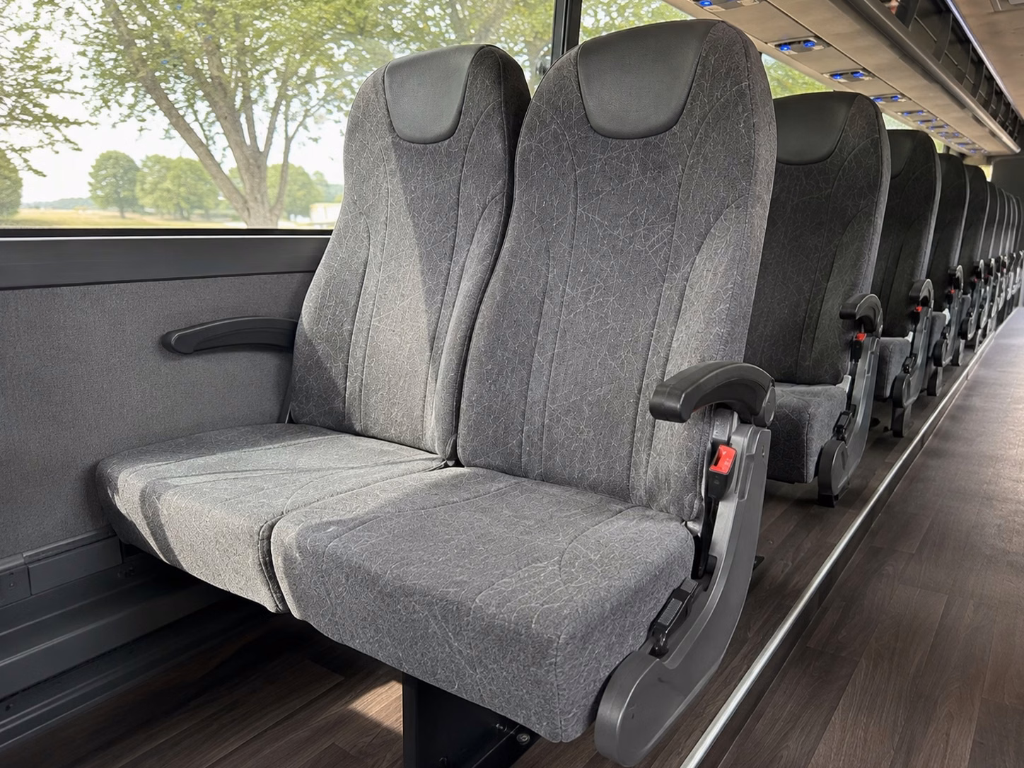 airport transfers and long distance wedding guest shuttles in boulder