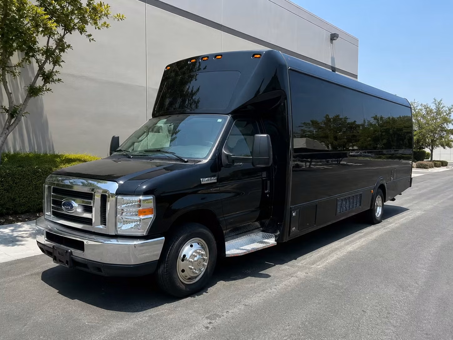 boulder prom homecoming bus rentals