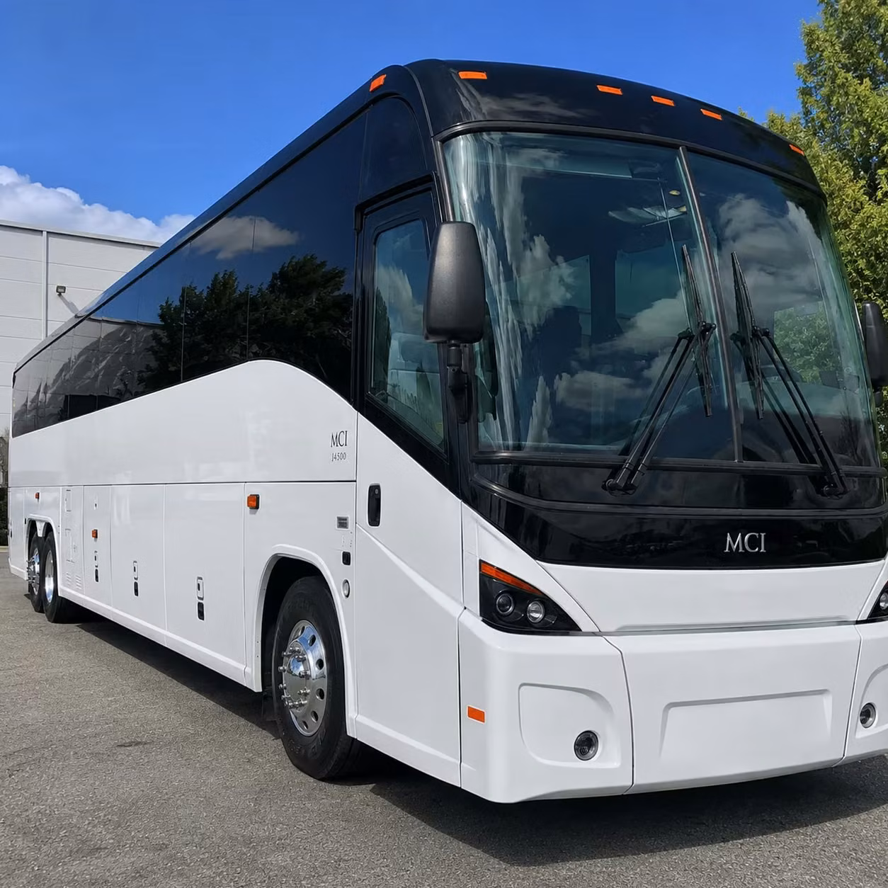 charter bus rentals for boulder corporate events and company shuttles