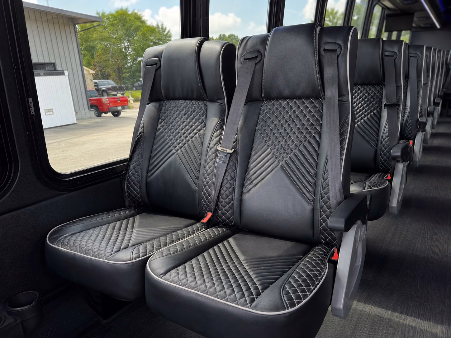minibus rentals in boulder keep smaller prom groups comfortable and on schedule