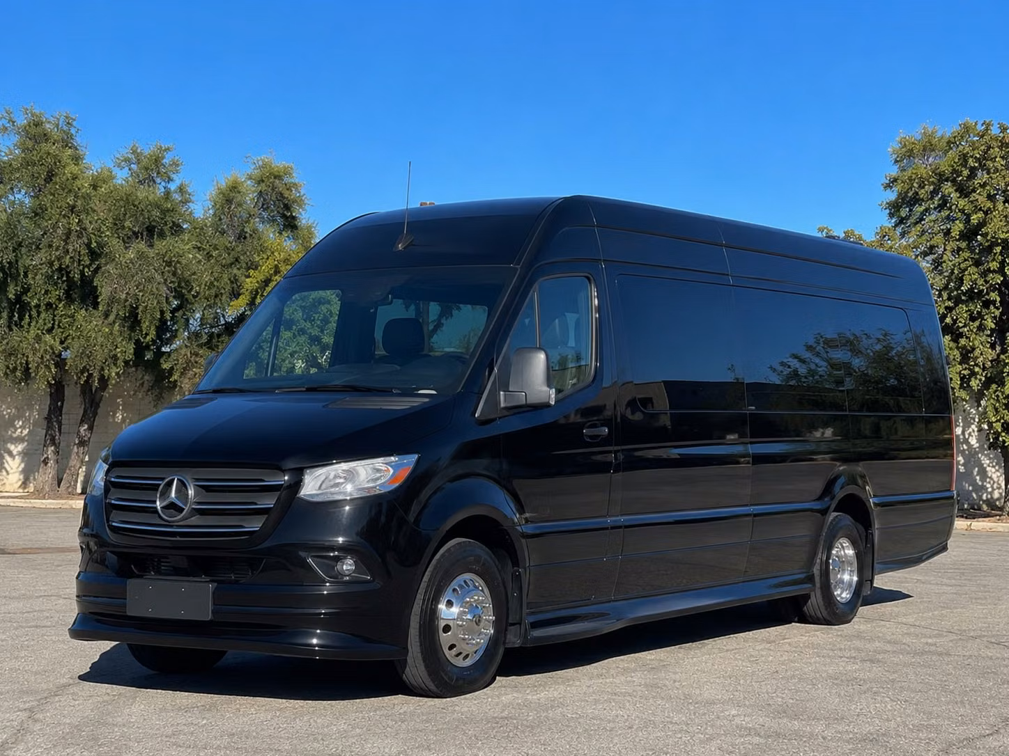 transportation serving boulder and nearby cities